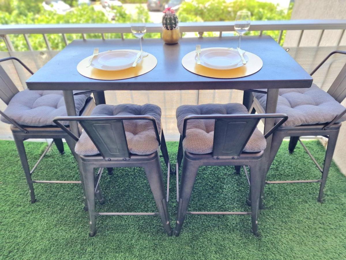 פאלאבה-לה-פלו Appartement 1Ere Ligne Piscine Terrasse Au Bord De La Plage Front De Mer Avec 6 Velos מראה חיצוני תמונה